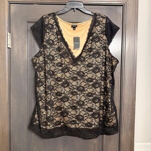 Torrid NWT Stretch Lace V-Neck Tee Deep Black Tan Lined Plus Size 3 3X 44530466